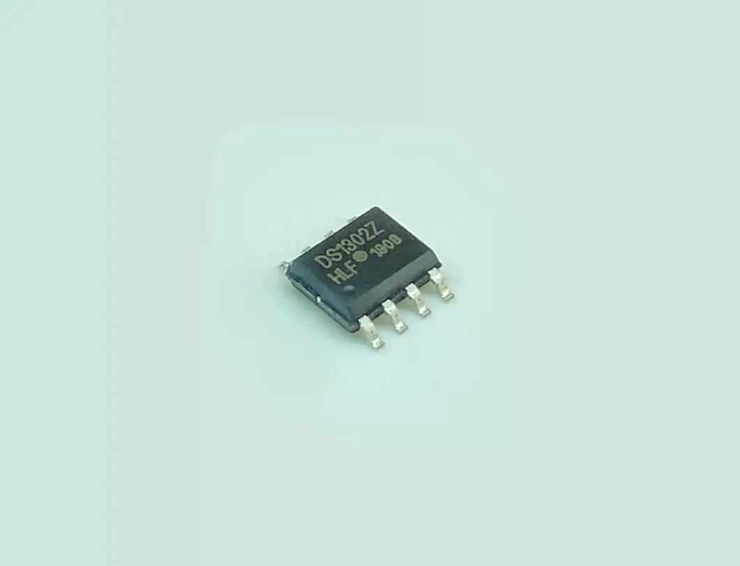 100PCS  DS1302Z SOP Real-time Clock Chip  