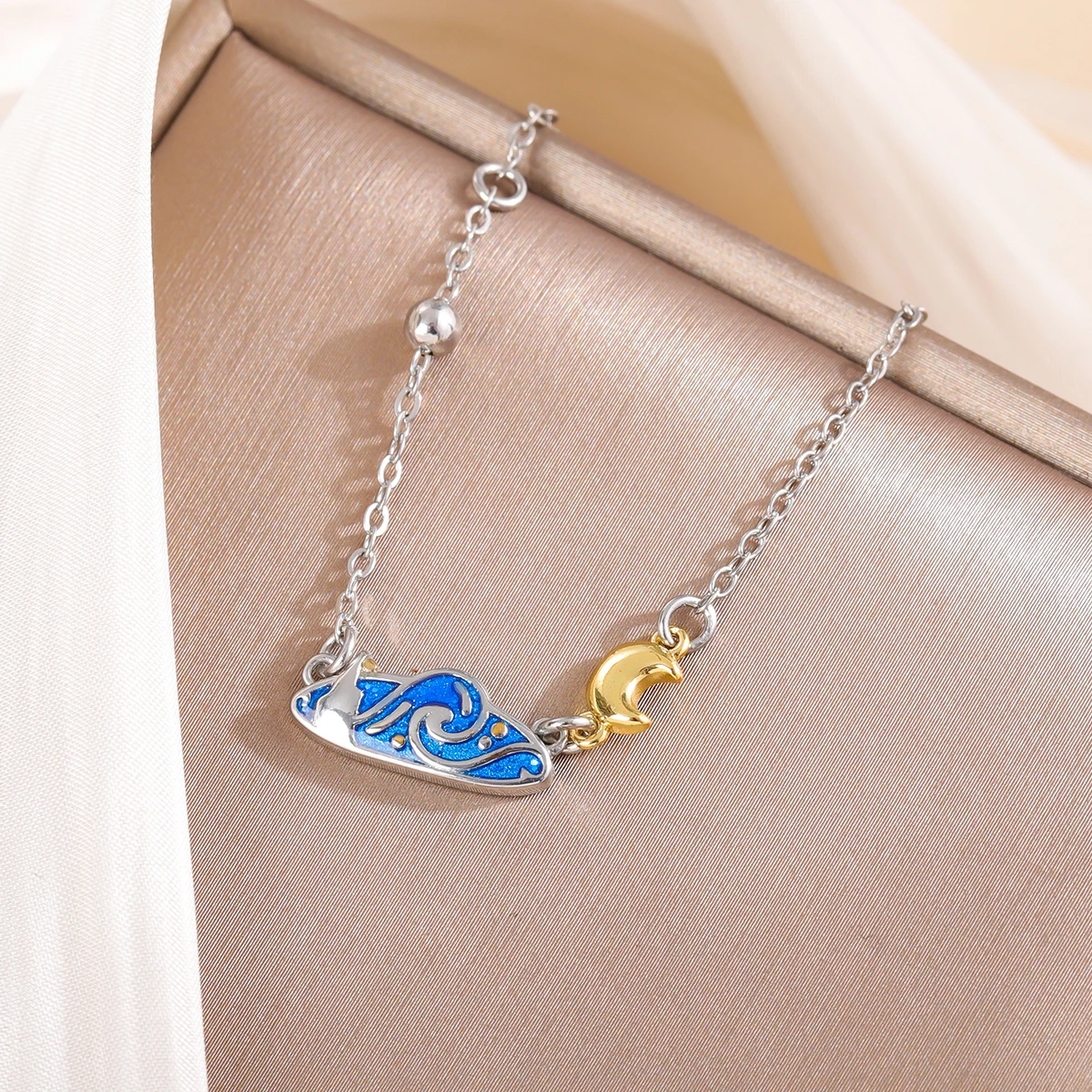 New Creative Van Gogh Star Personality 925 Sterling Silver Blue Epoxy Gold Color Moon Cloud Clavicle Chain Necklaces  XL124