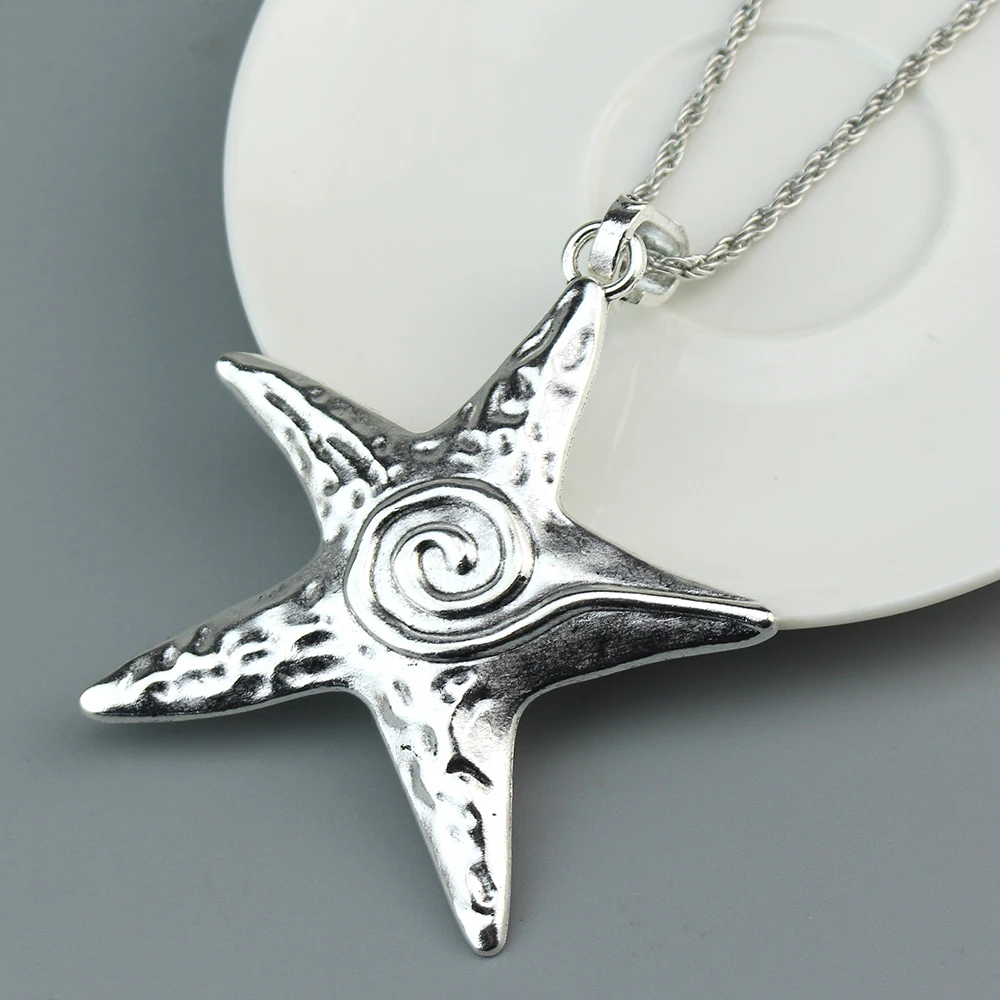 قلادة معدنية على شكل نجم البحر للنساء على الطراز القوطي الهيب هوب فضية اللون على شكل نجمة خماسية