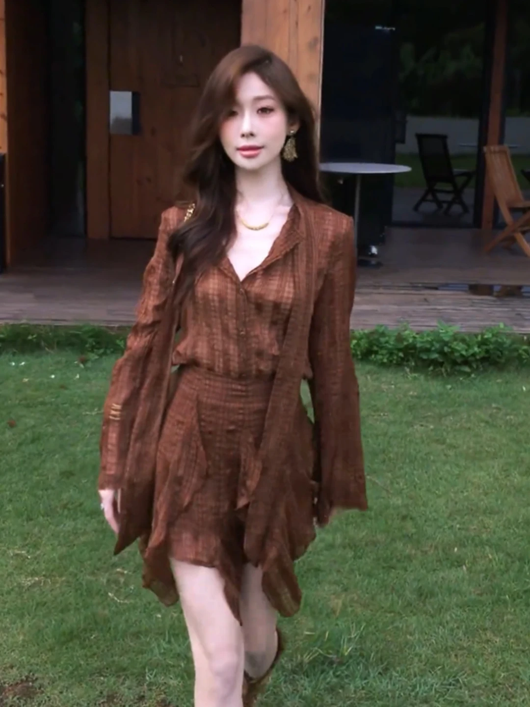 

Ретро-элегантный комплект: рубашка с длинным рукавом и юбка-полусолнце для женщин, повседневный деловой стиль, осенняя новинка, универсальный, удобный, модный.