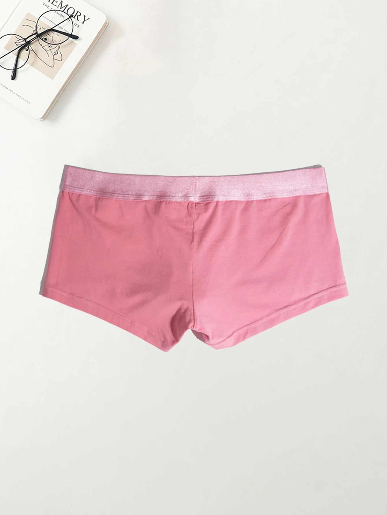 1PC men's flat-angle underwear fashionable men's casual sports basic style underwear men's mid-waist comfortable Boxer Briefs