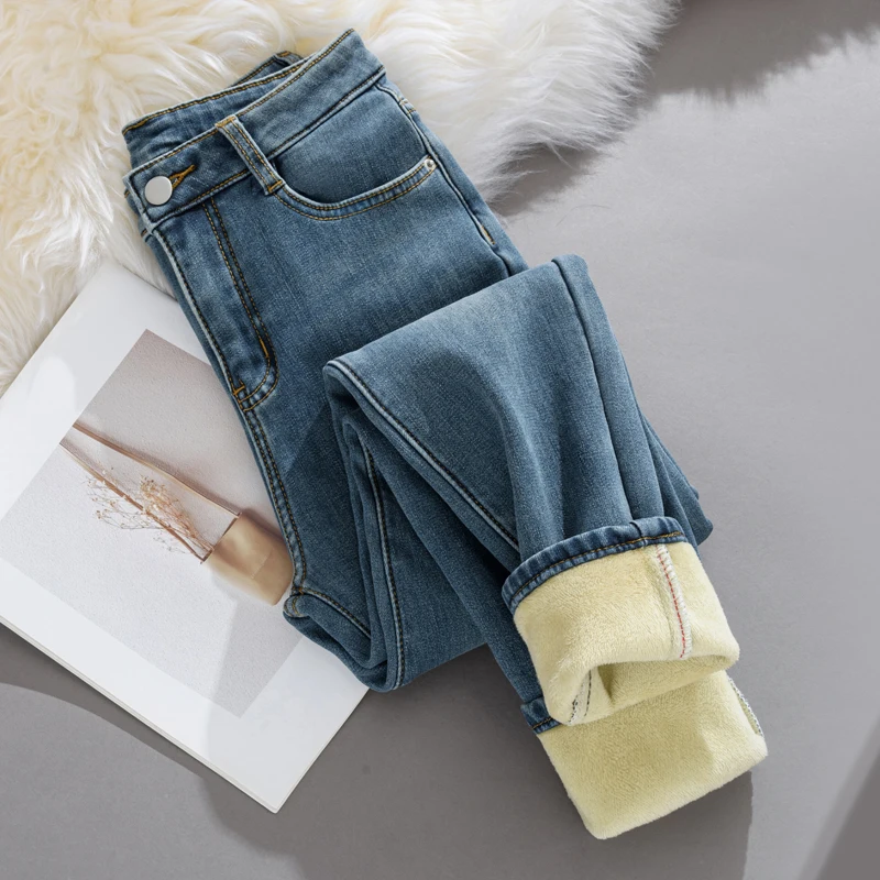 

Синие облегающие эластичные зауженные джинсы в стиле ретро, зимние толстые флисовые повседневные джинсовые брюки-карандаш в стиле Y2K для женщин, модные