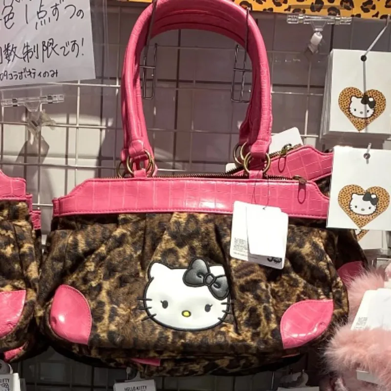 Hello Kitty Vintage Patchwork Leopard Print Tote Bag Y2K Sweet Cool Spicy Girl Styleกระเป๋าสะพายเวอร์ชั่นเกาหลีกระเป๋าถืออินเทรนด์