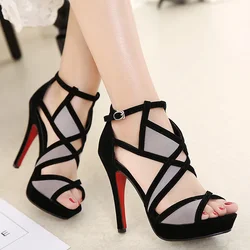 2023 European Station Sandals Flock Buckle Strap Color Matching Hollow Thin Heels 11CM scarpe da donna