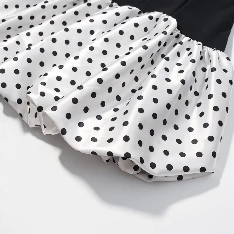 女性のセクシーでキュートな V ネック水玉模様のパッチワークミニドレスサマーパーティーノースリーブカクテルドレスボディコン