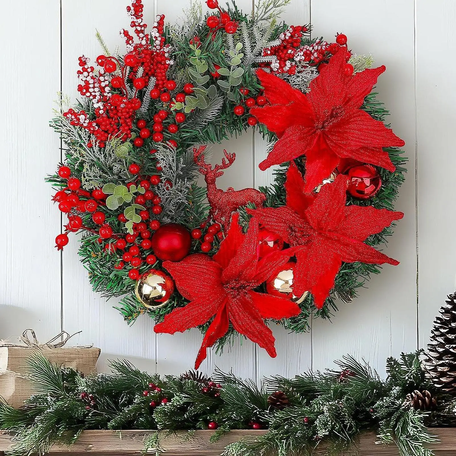 

Рождественский венок с искусственными красными цветами, 40 см, многоразовый, реалистичный, зимний венок, рождественский декор для дома