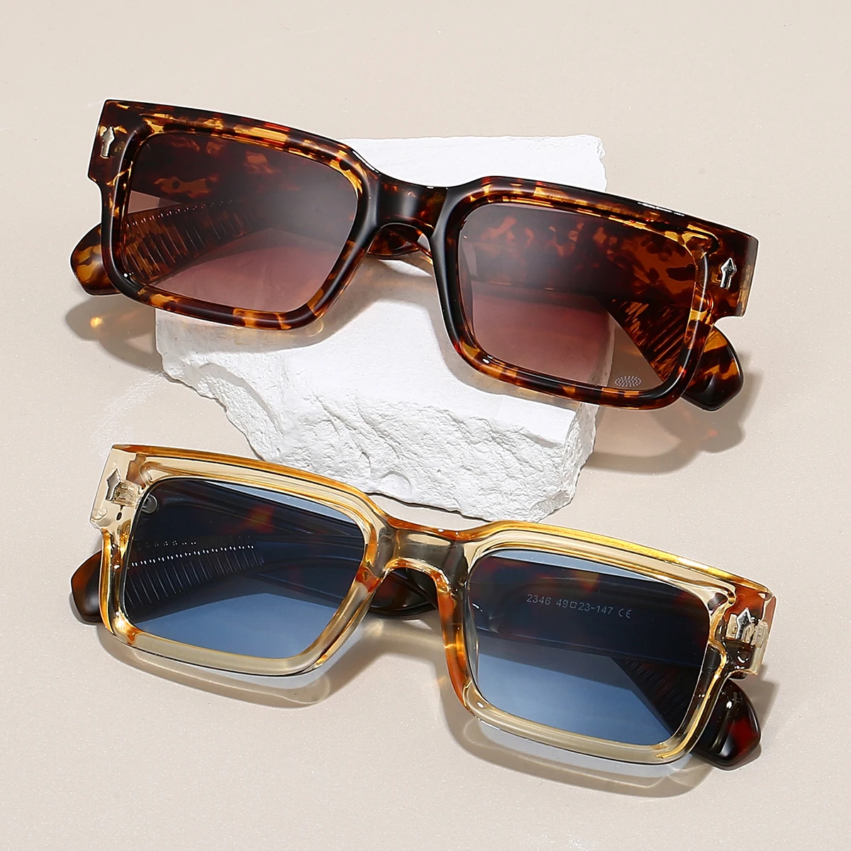 KAMMPT Vintage Square Sunglasses Men Fashion Gradient Outdoor Shades Women Stylish Candy Color Rim Beach Vacation Sun Glasses
