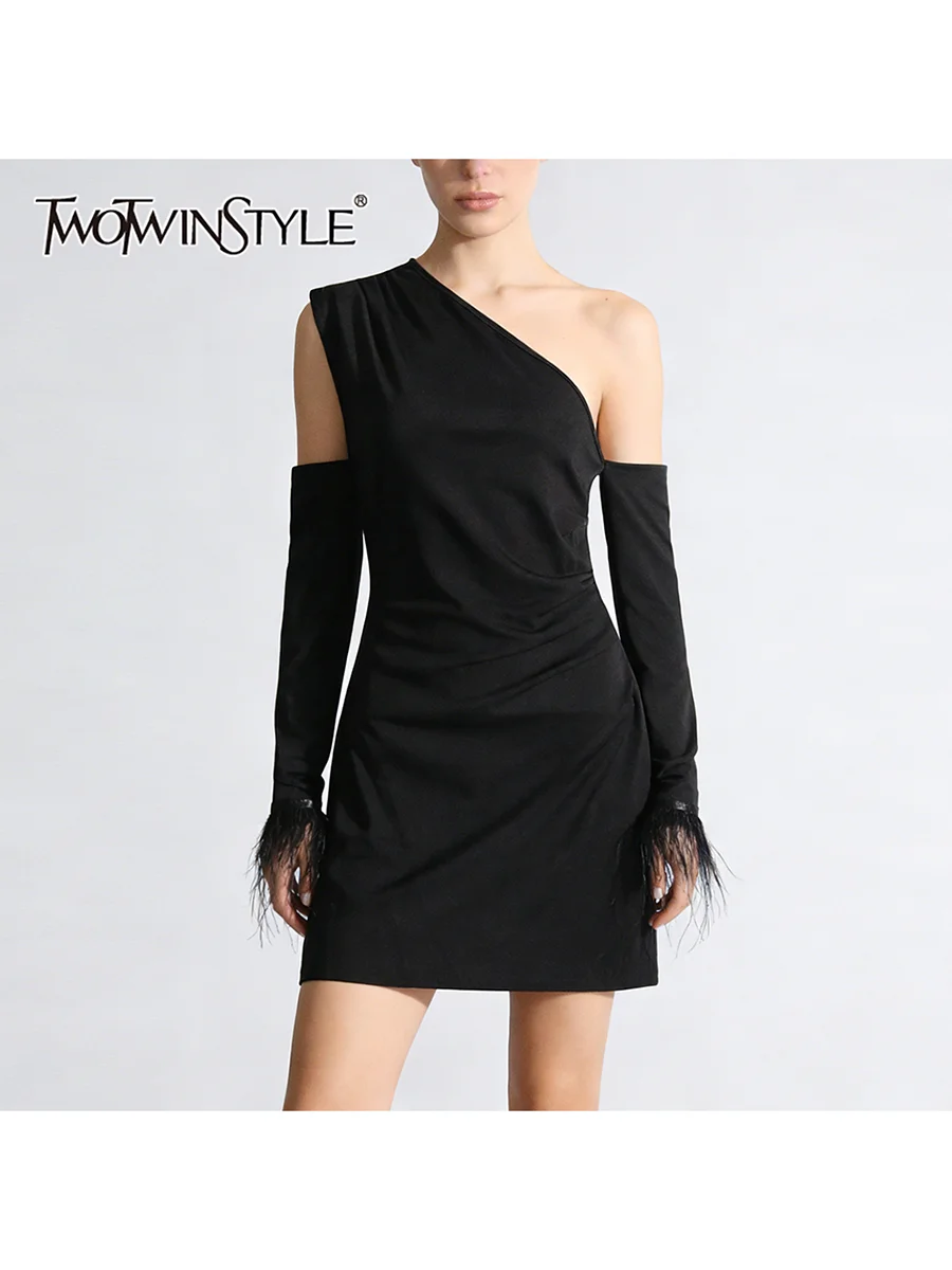 TWOTWINSTYLE Slimming Spliced Feathers Irregular Dress for Women Diagonal Collar Long Sleeves Fashion Dresses Female Spring New