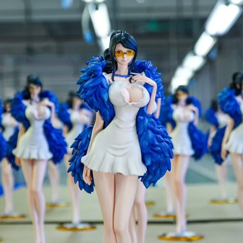 

Восхитительная милая позолоченная модель, демонстрационная коробка, коллекционная игрушка, прекрасная канцелярская фигурка