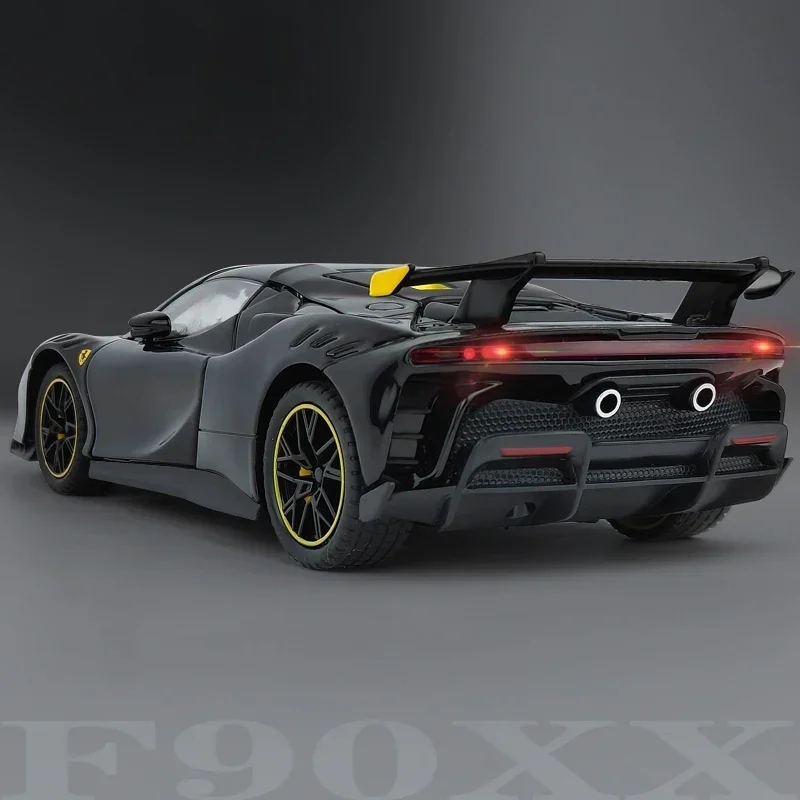 

1:24 1:22 SF90XX Purosangue FVU SP3 Rafa FXXK Спортивный автомобиль Высокая имитация литья под давлением из металлического сплава Модель автомобиля Звук Световая игрушка с откатным механизмом