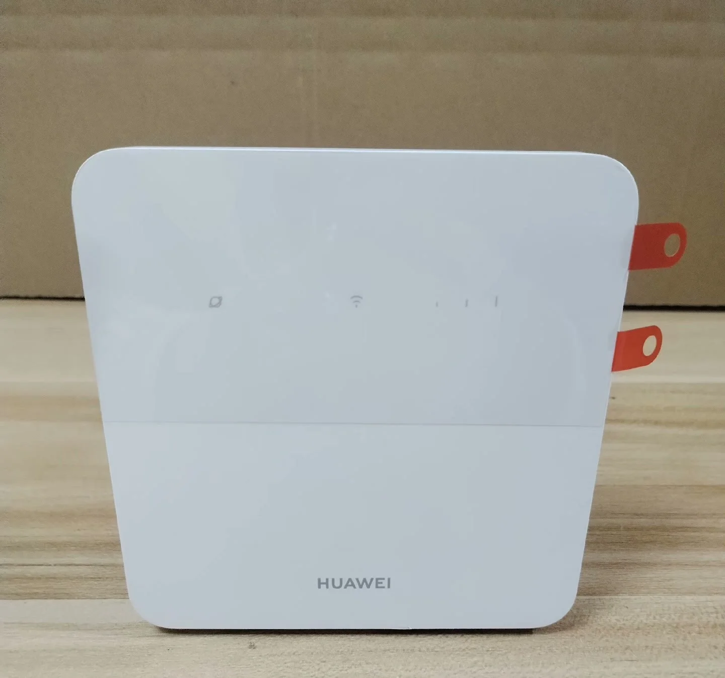 Huawei 4G Routeur Cpe 2 B320-820 Lte 150 Mbps Met Antennepoort Pk Huawei B311 B310 E5180