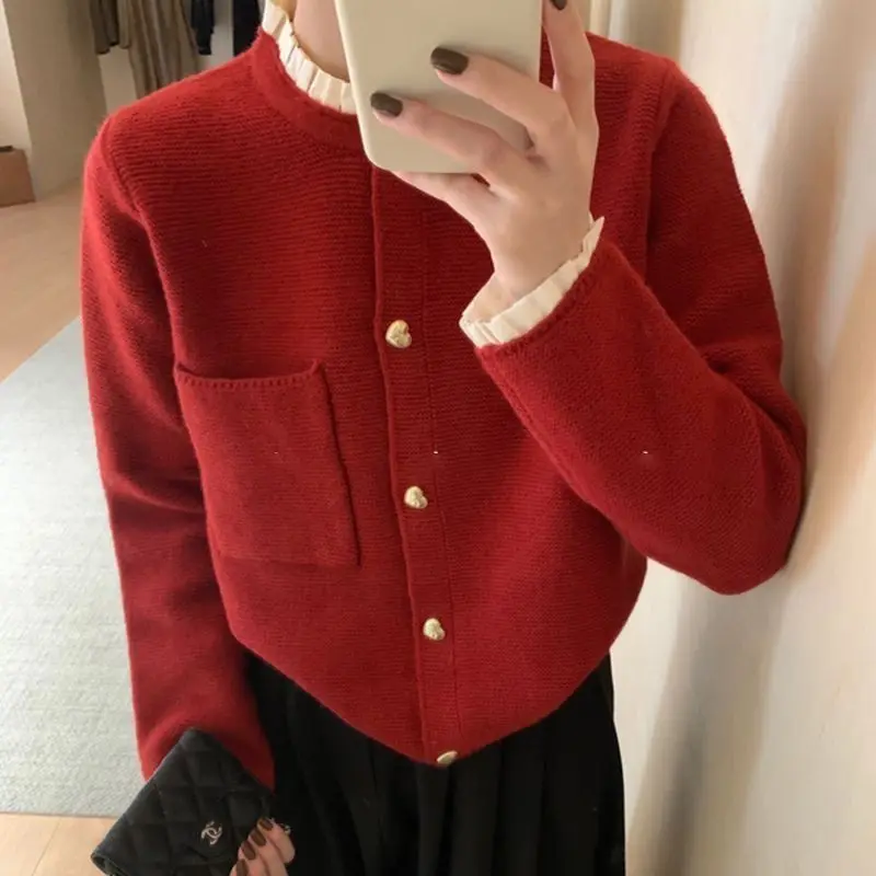 Women's 2026 New Ruffle Pleated Knit Cardigan French Heart Button Tweed Design Warm Elegant Chic Coquette Trendy Top