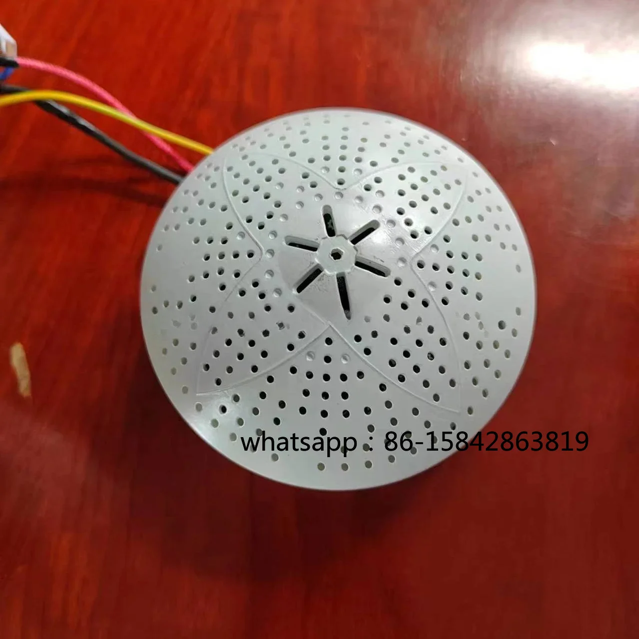 The Switch Senses Humidity and Automatically Turns on The Fan
