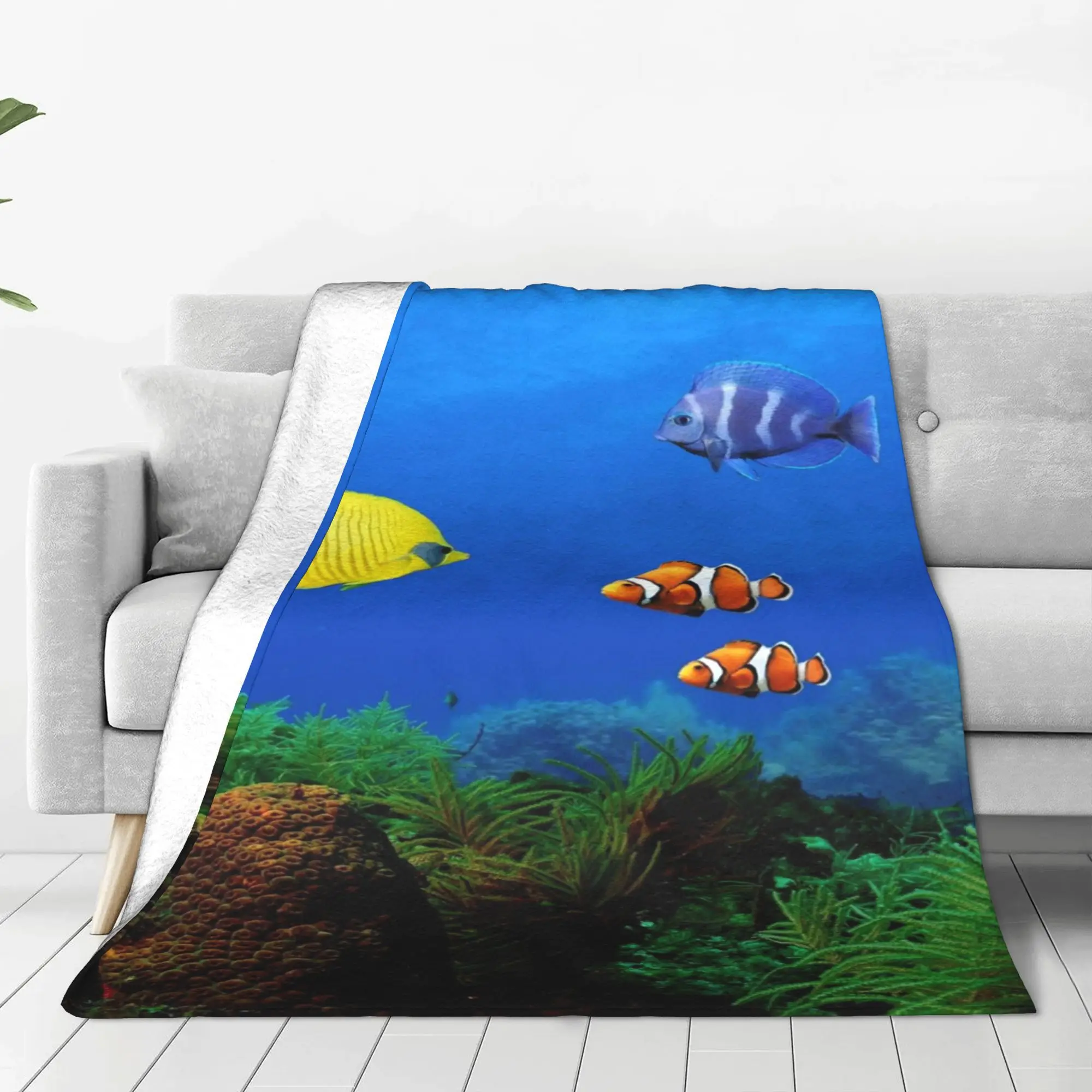 

Flannel Blanket Warm Soft Fluffy Adult Sofa Bed Throw Blanket for Living Room Comfortable Bedspread Outdoor Travel BL 126104