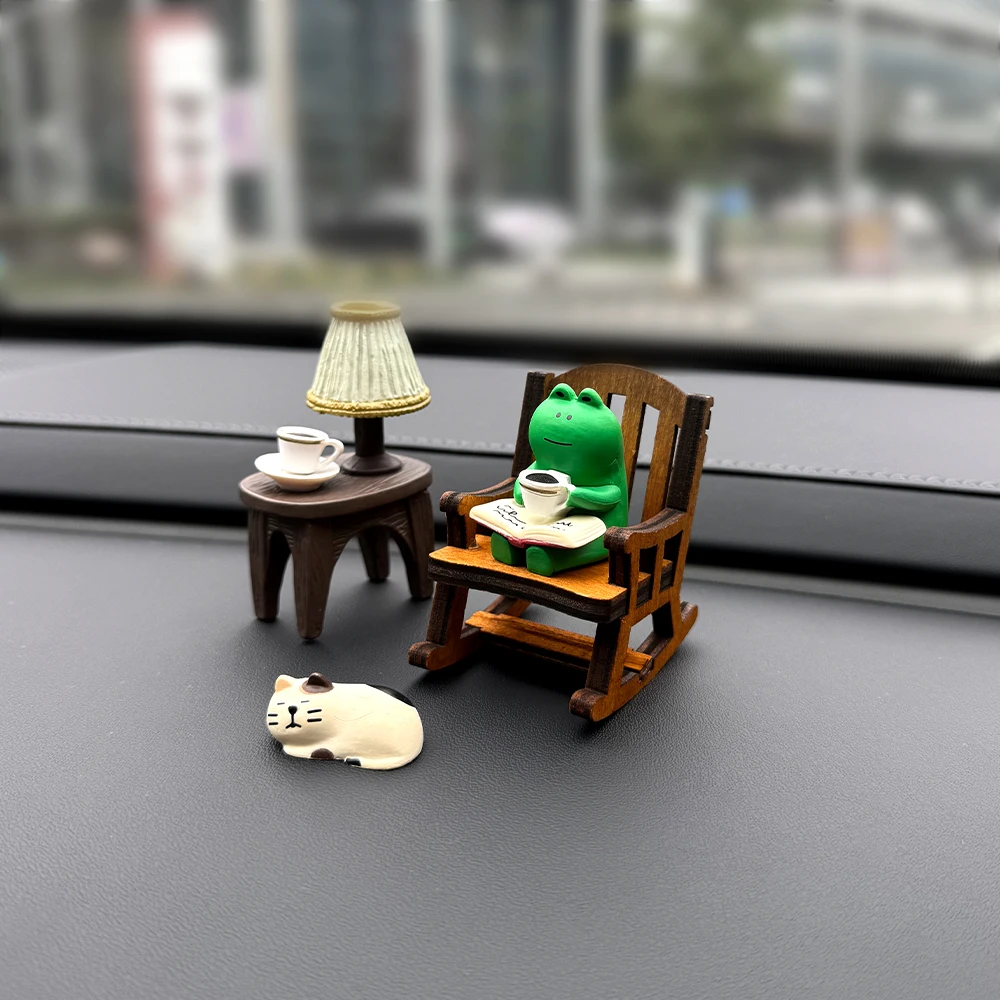 Cute Frog Rocking Chair Resin Mini Figurine DIY Handmade Ornament, Kawaii Desktop Home Decor, Car Ornament Dashboard Mini Toy