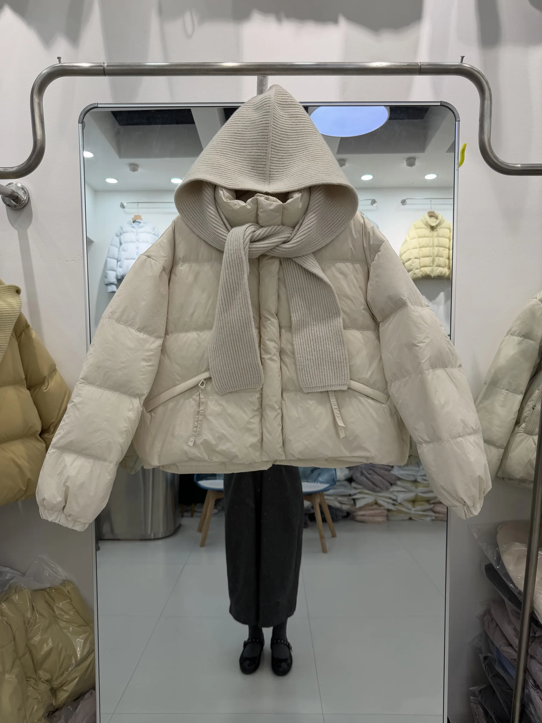 

Korean Sle Detachable Knitted Hat Scarf Warm down Jaet ort Loose White Du down Winter Outerwear for Women