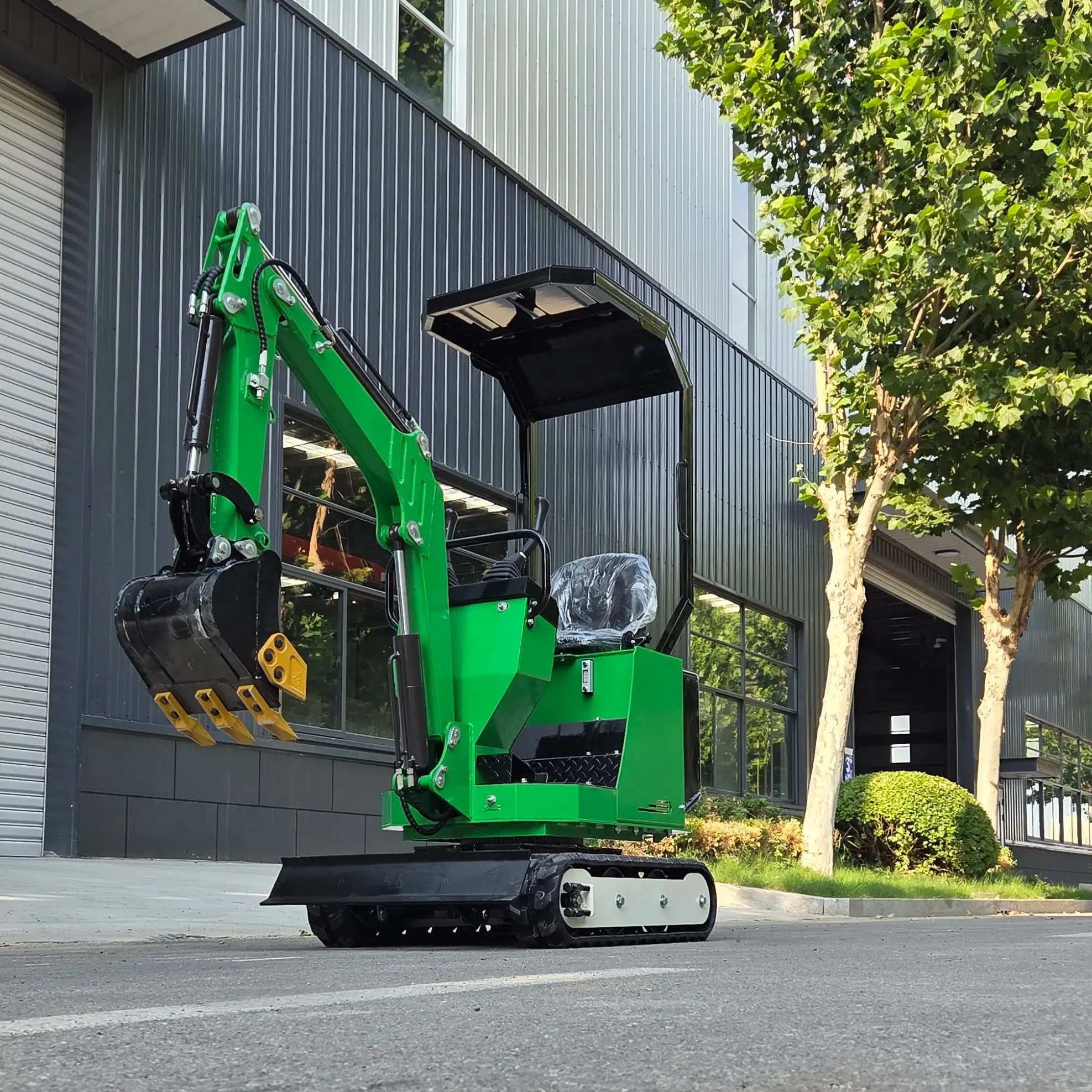Miniexcavadora pequeña de 1 tonelada, motor diésel con varias herramientas auxiliares, equipo agrícola con cucharón personalizado