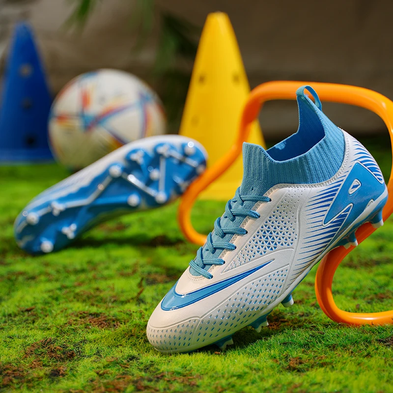 

Men TF/FG Fast Soccer Shoes Professional Society Original Football Boots Futsal Resistant Field Football Shoes Women Comfortable