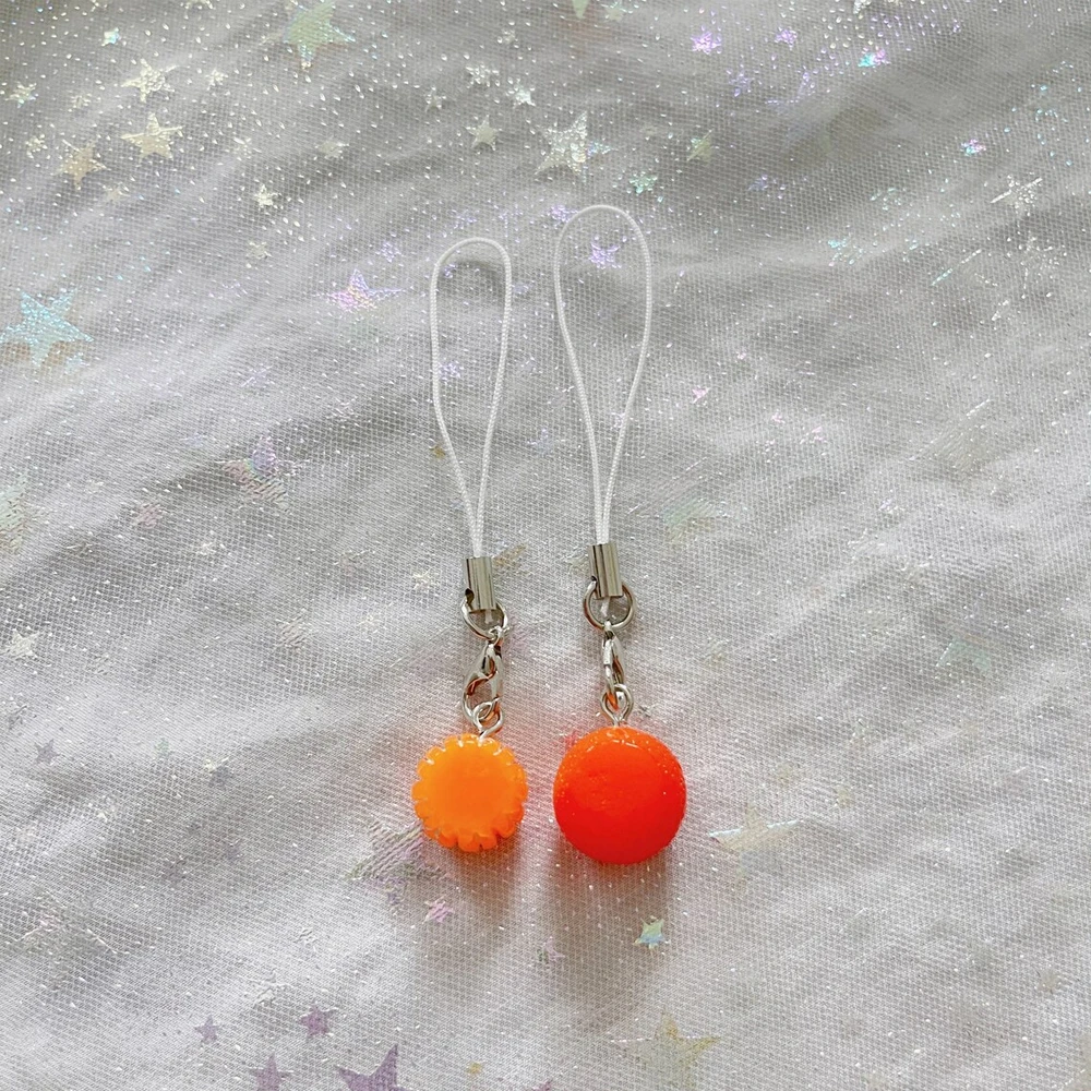 Set of 2 Cute Orange Phone Cha - Phone Accessories Ideas recension och pris