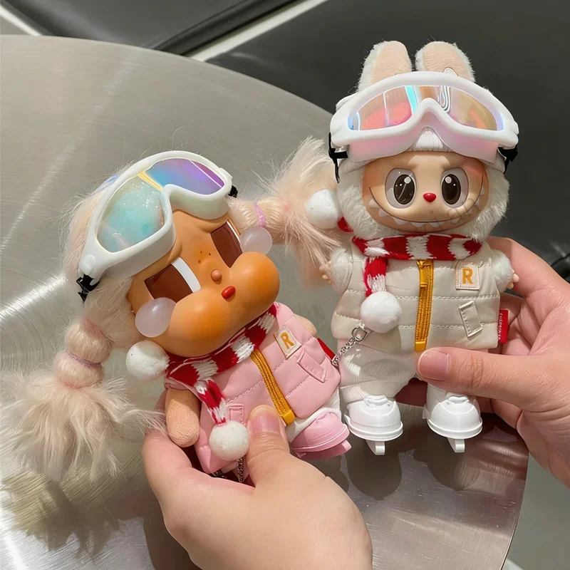 Set di accessori per abbigliamento per bambole CRYBABY: Gilet da sci invernale POLAR-Monster Baby, scarpe e occhiali – Collezione Labubu, marchio di moda senior