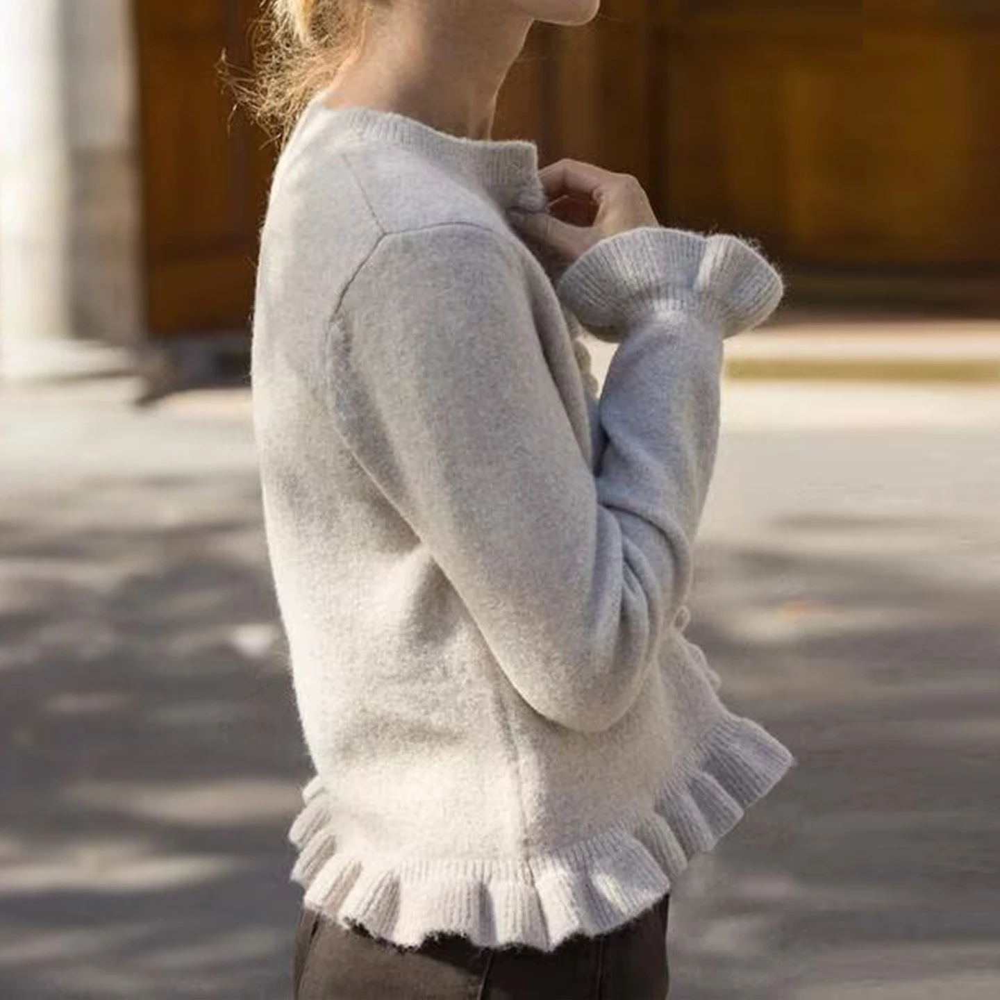 Damska dzianinowa odzież wierzchnia w stylu casual, modna, z warstwowymi zdobieniami, nowość 2025, długi sweter z okrągłym dekoltem, kardigan.