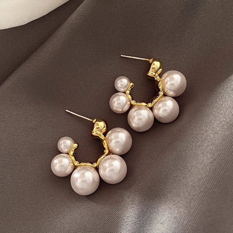 Elegant Celebrity Metal Inlaid Pearl Earrings For Woman Fashion Jewelry New Luxury Wedding Party Girl's Unusual Earrings