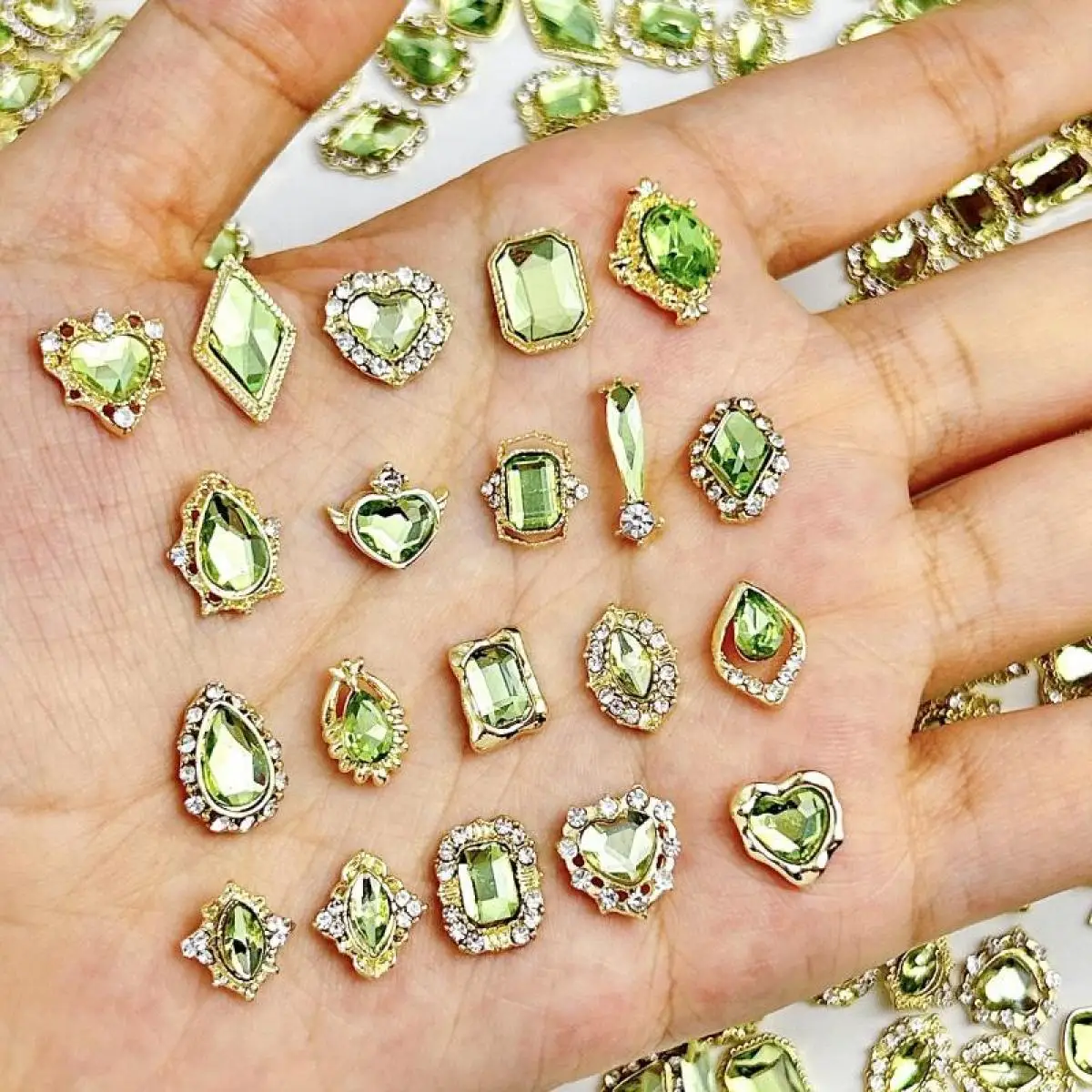 15PCS Exquisite Alloy Inlaid Rhinestone Nail Art Decoration Sparkling Droplet Shaped Fruit Green Rhinestone Nail Charms Supplies