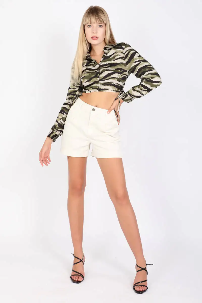 Women's Casual Gabardine Shorts Stone