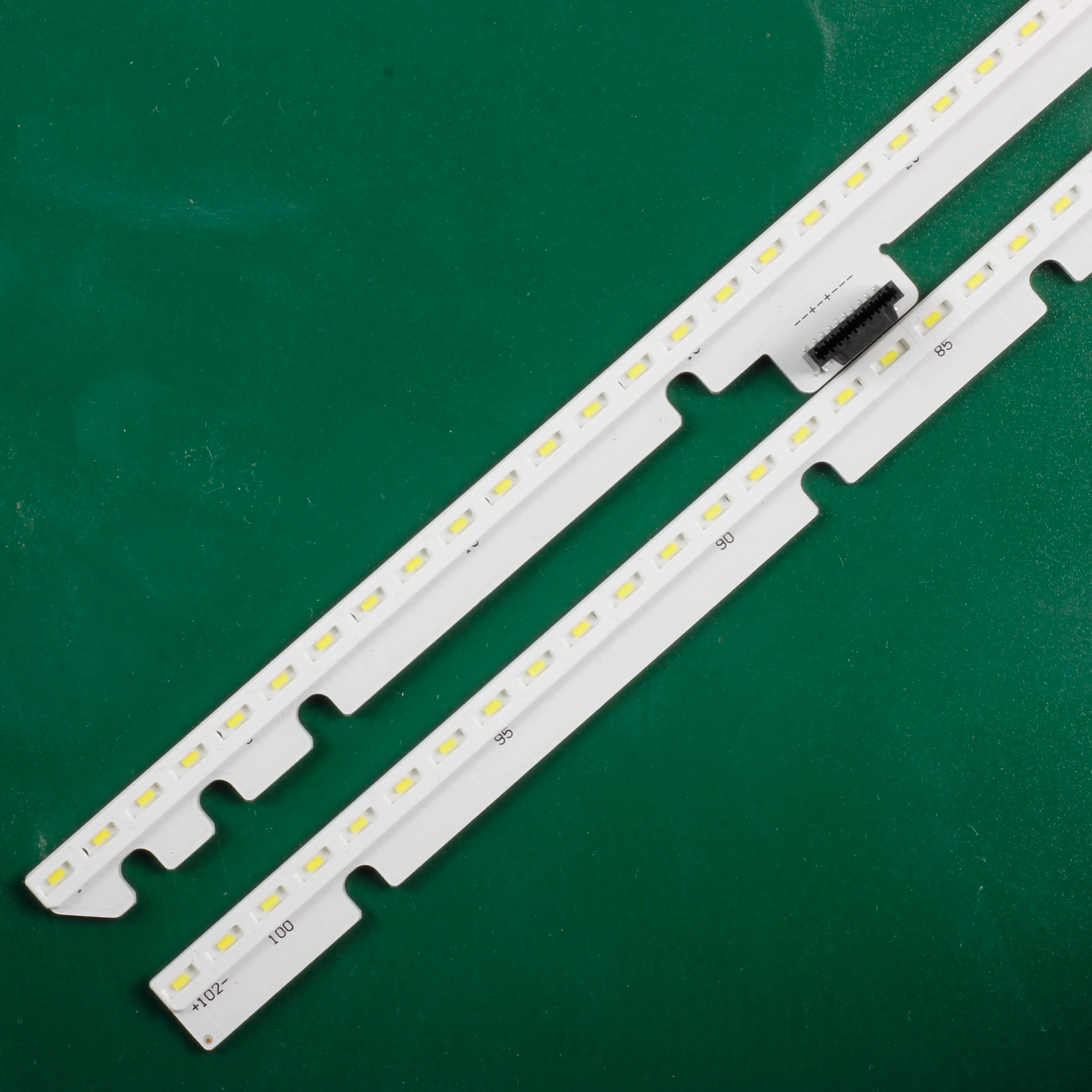 Applicable to LG 55SJ850V LCD TV light strip 6922L-0218A 6916L2849A 6916L2850A