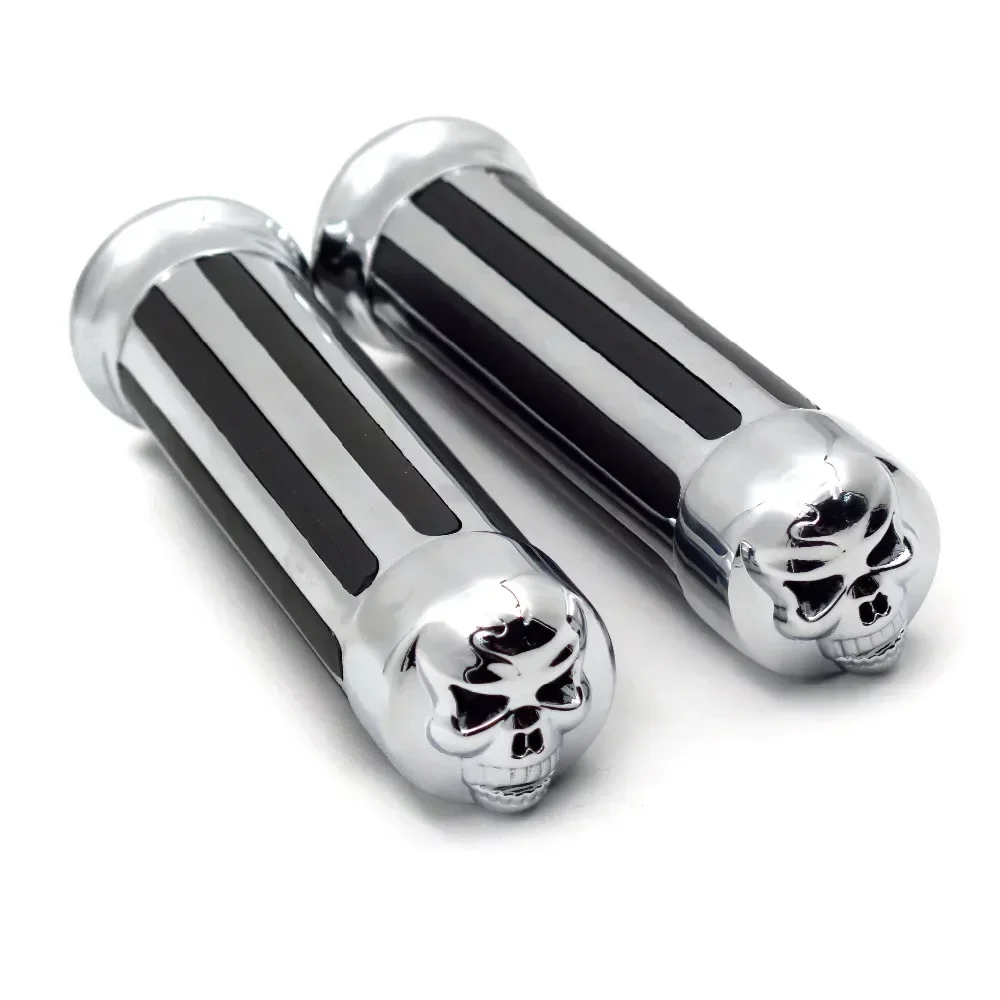 

Skull Hand Grips 25mm Handlebar for Universal Harley XL 883 Hugger Sportster Cruiser Aftermarket Motorcycle Parts
