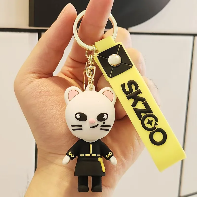 سلسلة مفاتيح SKZOO للحيوانات الصغيرة الأكثر مبيعًا، حقيبة، سلسلة مفاتيح سيارة، ملحقات محيطية كرتونية، هدية صغيرة، هدية لعبة للأطفال