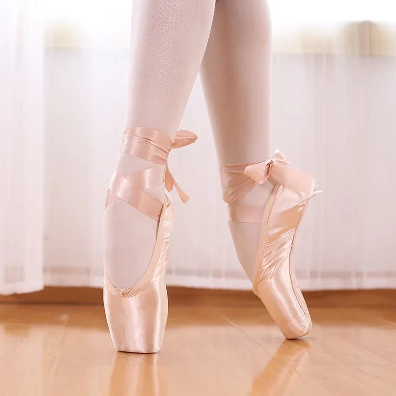 Scarpe da punta da balletto professionali in tela satinata rosa nero rosso ballerina per spettacoli di danza con puntale