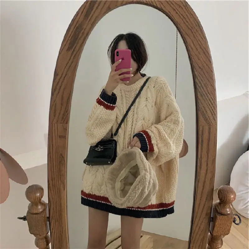 Lazy Retro Fried Dough Twists Round Neck Sweater Spring and Autumn 2024 New Loose Medium Length Outer Knitted Jacket