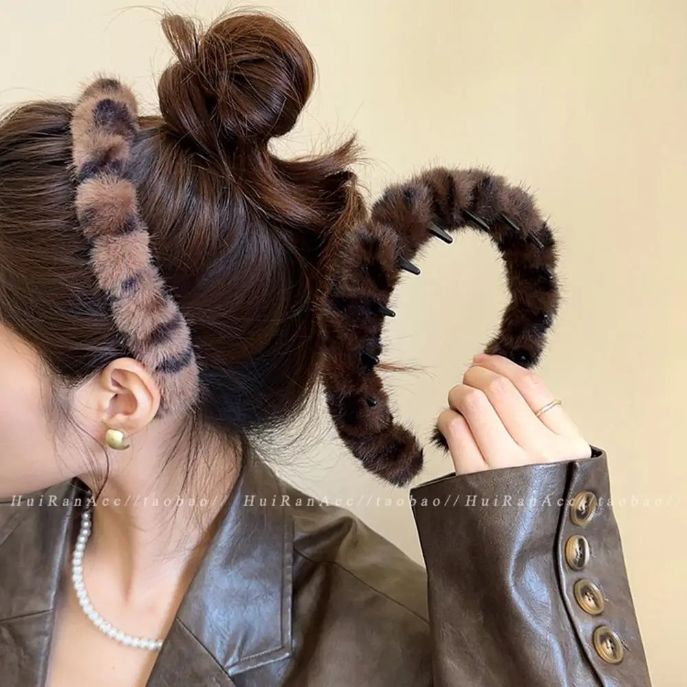 High Skull Top Anti Slip Head Hoop Fluffy Non-slip Teethed Hairband Akcesoria do włosów Plush Wavy Hair Hoop Outdoor Casual Sweet