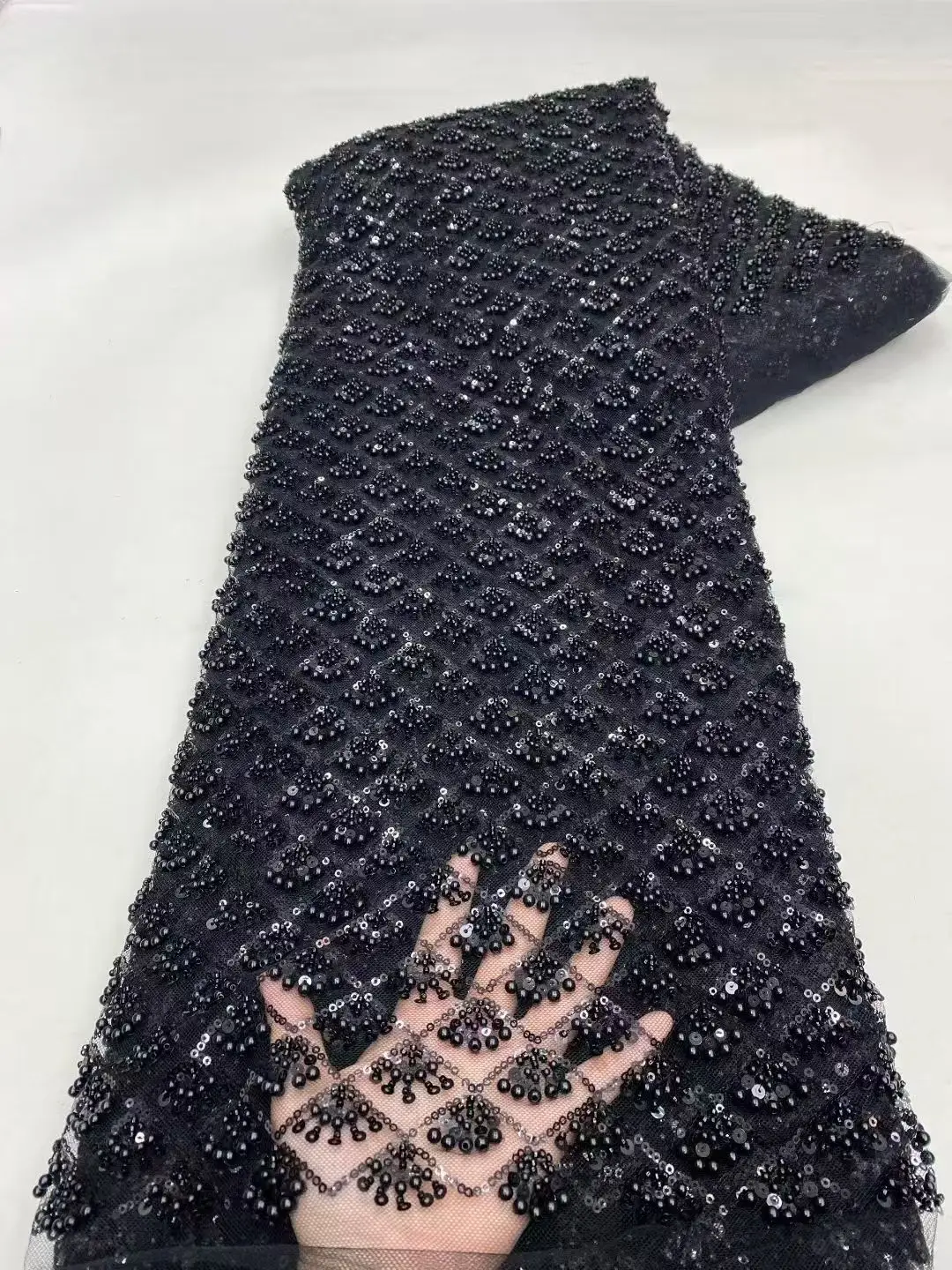 Latest African Beaded Lace Fabric Embroidery French Mesh Sequins Lace Fabric Nigerian Tulle Lace for Party Material
