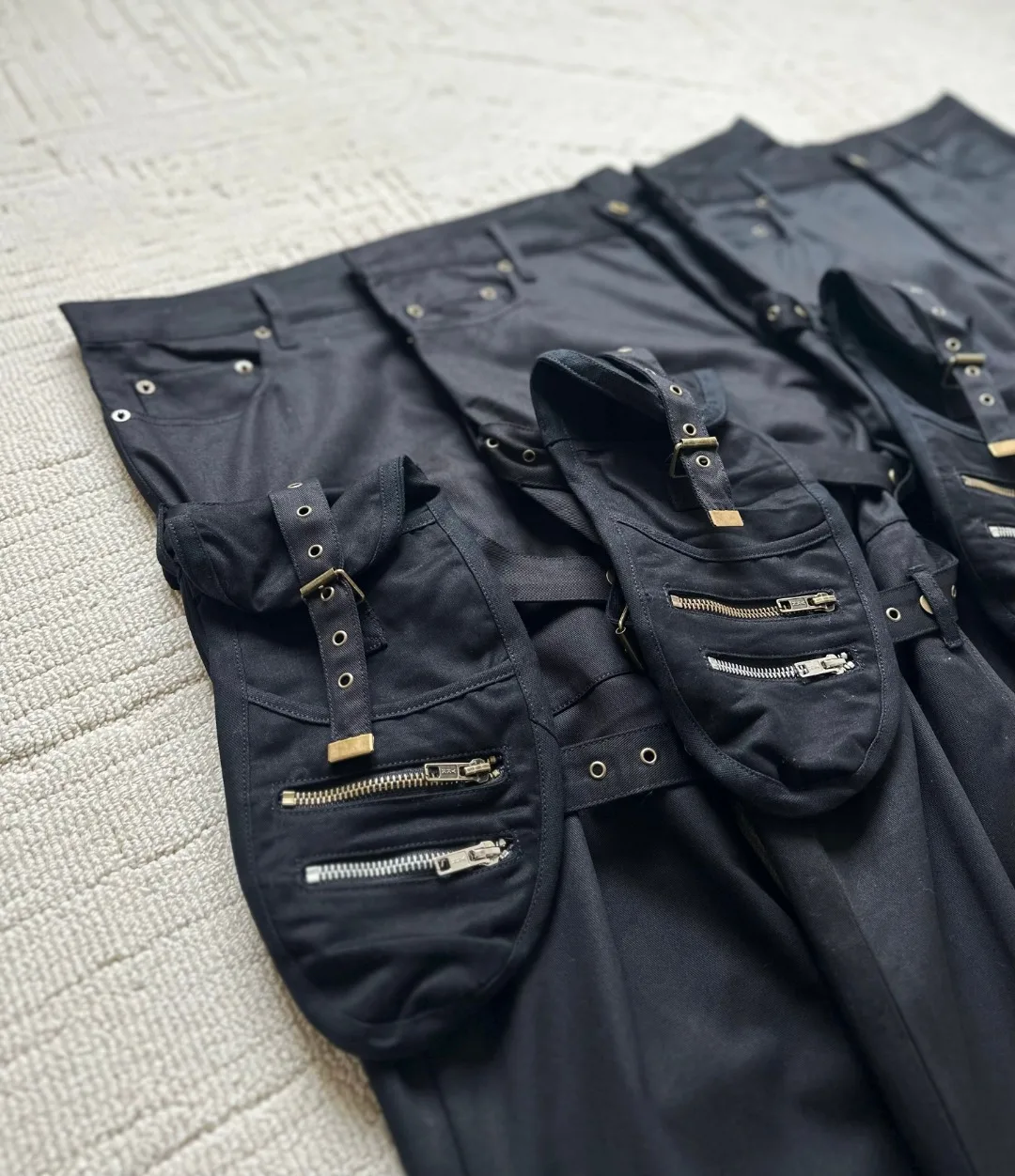 Celana Olahraga Antik Bertali Banyak Saku Hitam Celana Kargo Overall Serut Kualitas Terbaik Pria Wanita Jogger