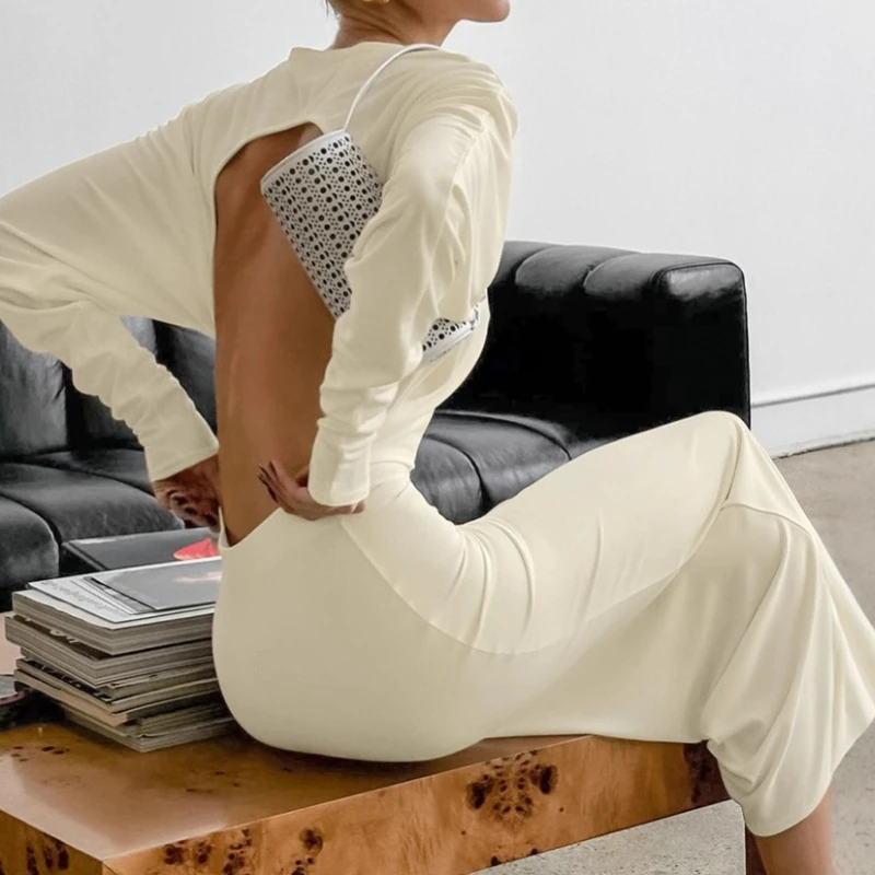 

Design Halter Hollow Long Dress Autumn Round Neck Long Sleeve Gentle Simple Fashion Hip Wrap Dress