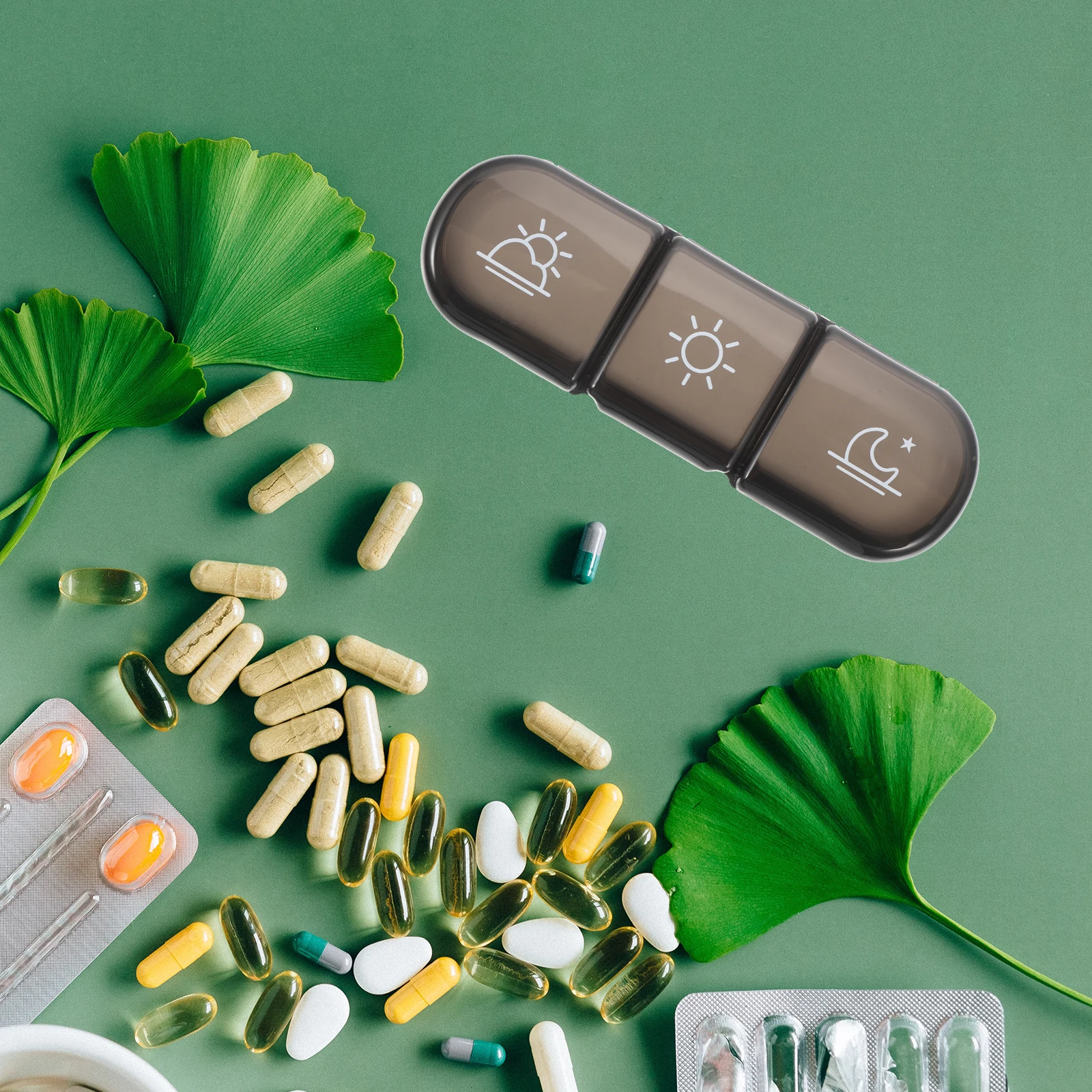 

7pcs Pill ganizer Medicine Dispenser Monthly 7 Compartments Vitamin Storage Travel Portable Compact Weekly Pills Case Supplement