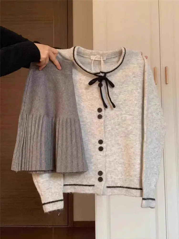 

Fashionable Short Knitted Open Cardigan Women's Tea System High Waist Button Design Long Sleeve Sweater Jacket Autumn 2024 Ne...