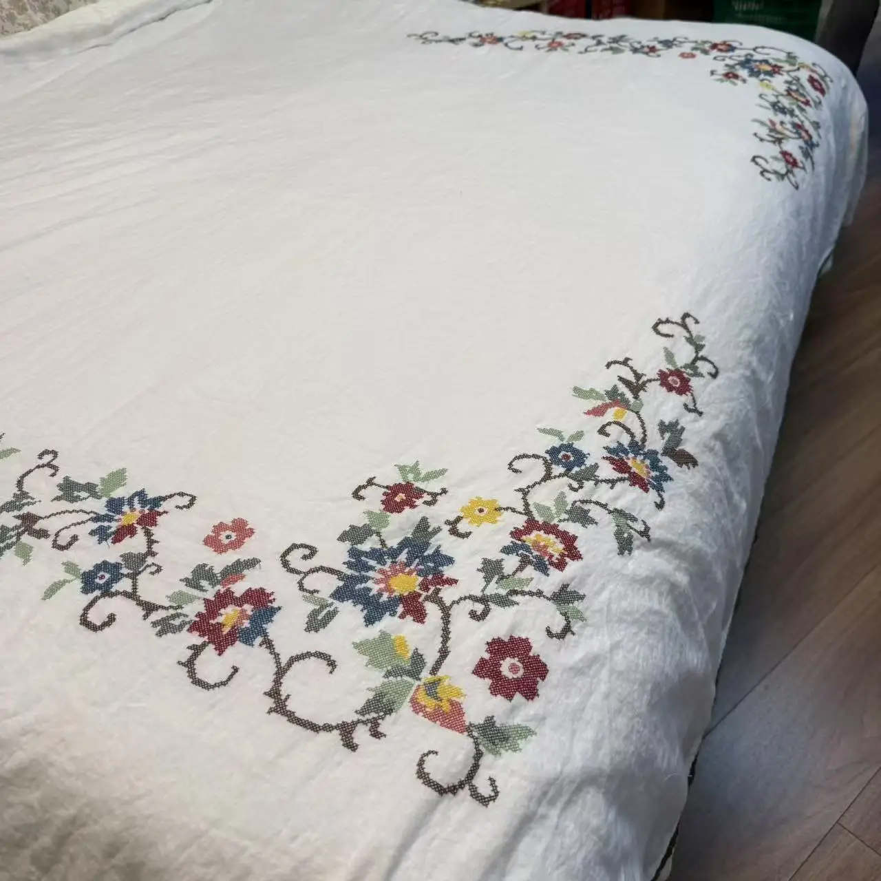 غطاء لحاف بلون سادة على شكل زهرة بغرز متقاطعة، تشفير سميك، وزن جرام عالي