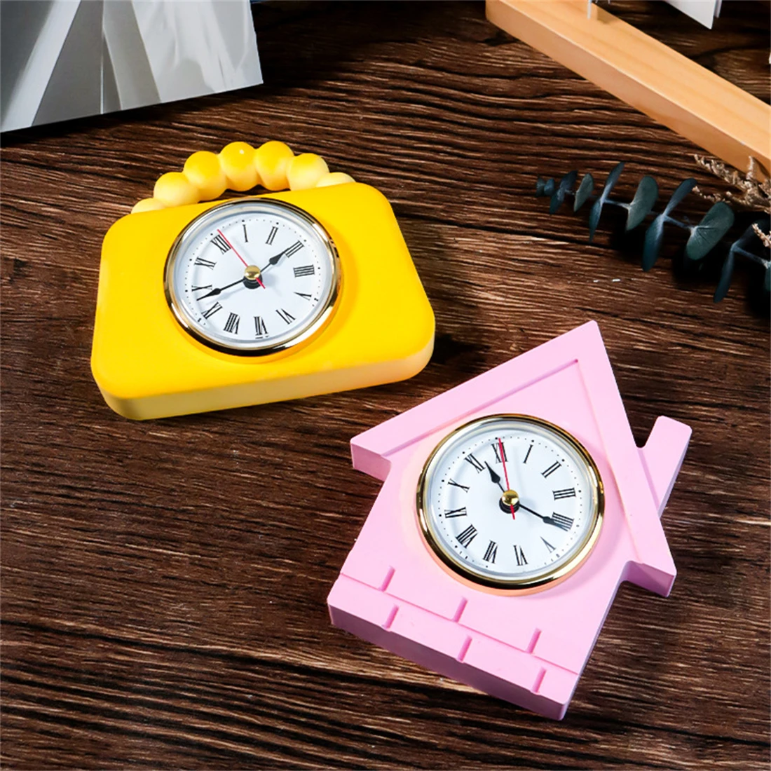 DIY reloj de mesa Vertical mesa de péndulo molde de silicona Linda casa/forma de pájaro adorno de reloj Molde de resina Epoxy decoración del hogar