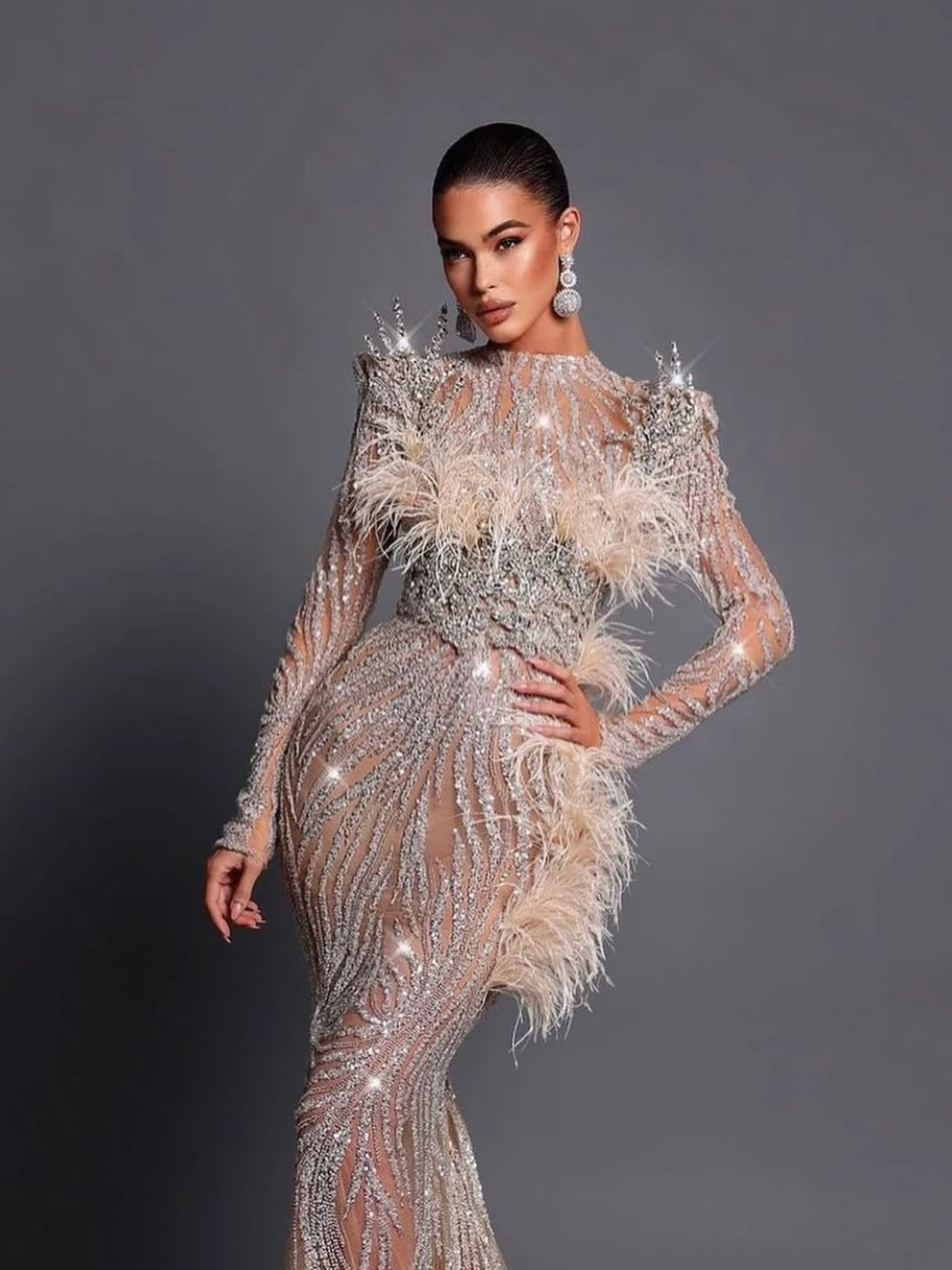 Shiny Beaded Long Sleeve Mermaid Evening Dress Gorgeous Feathers Wedding Party Gown 2025 Customized High Collar Prom Dresses