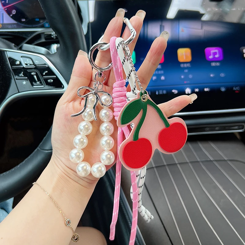 Creative Hand Woven Rope Cherry Keychain Pendant, Fashionable Pearl String Accessory, Cute Cherry Bag Pendant