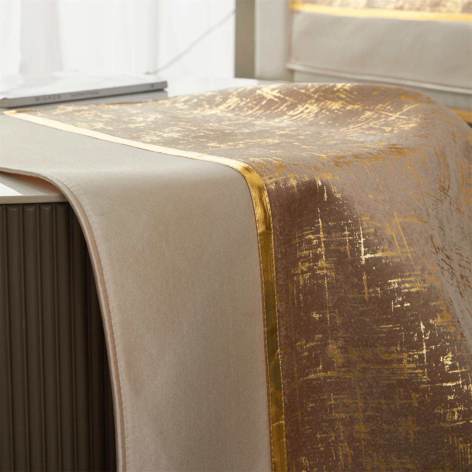 1pc Premium Golden Velvet Sofa Cover with Non-Slip Backing - Stylish Seating Solution for Living Room Sofa Couch Towel