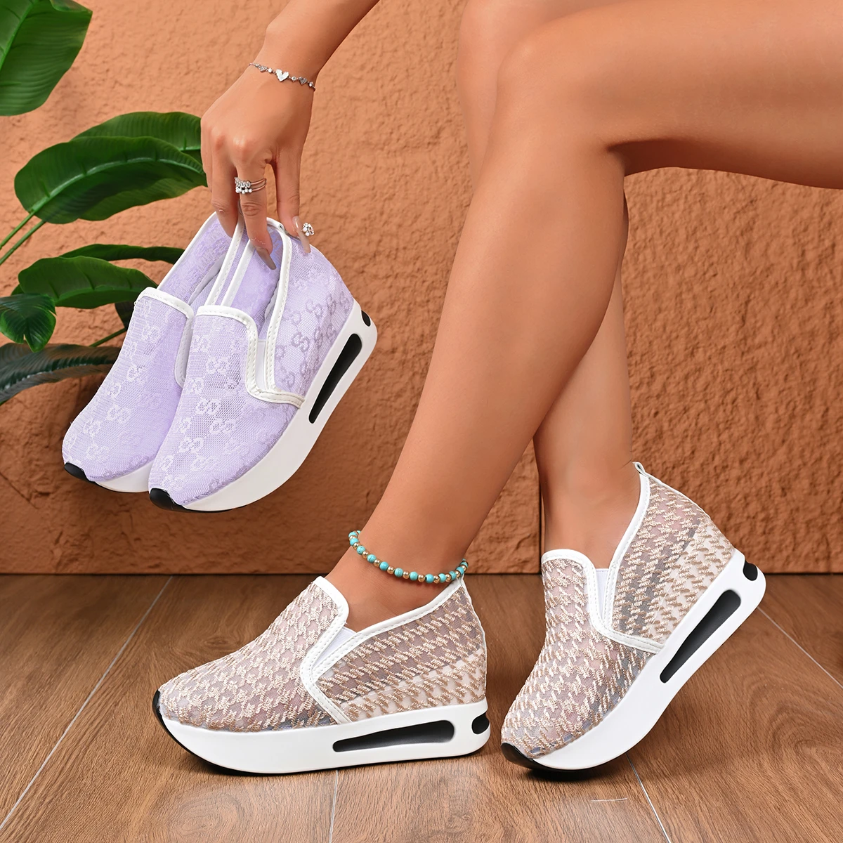 

Woman Lightweight Sneakers Slip-on Platform Flat Loafers Ladies Casual Comfortable Elegant Mesh Shoes Outdoor Designer Sneakers
