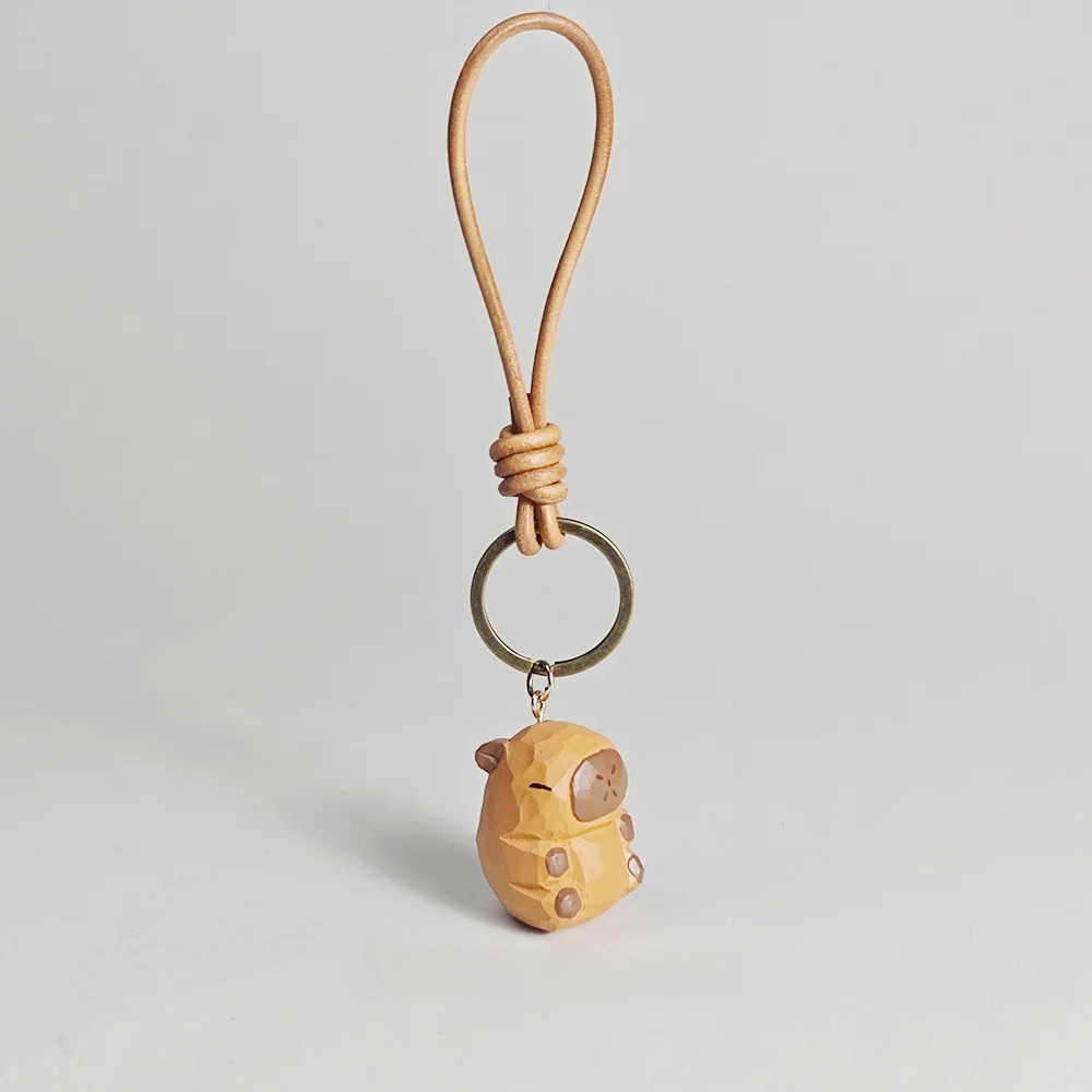 Creative Wood Carving Capybara Keychain Bag Charm Small Decoration Car Ornament Cute Guinea Pig Pendants Unique Gift