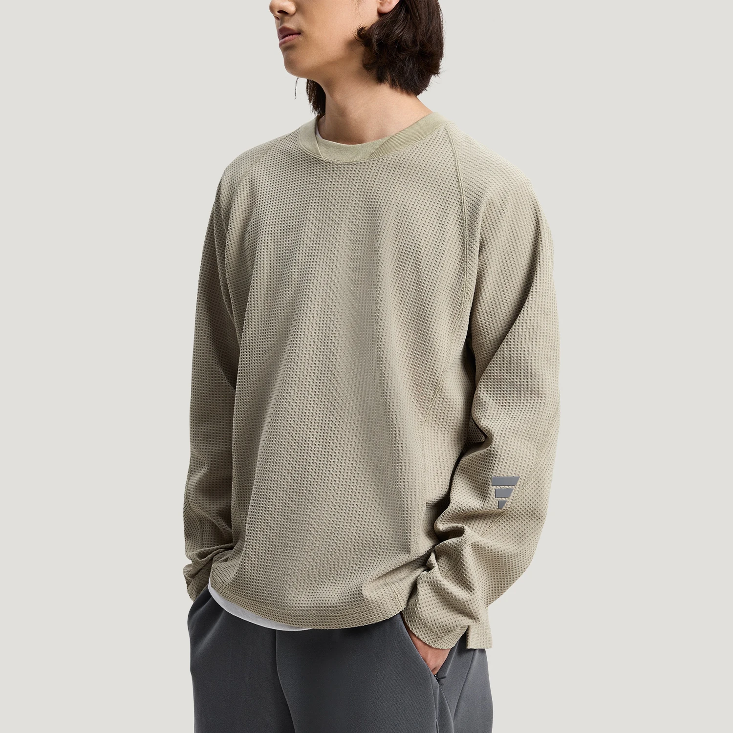 

Adidas genuine 2026 men's knitted breathable loose T-shirt sports long sleeved KW0111