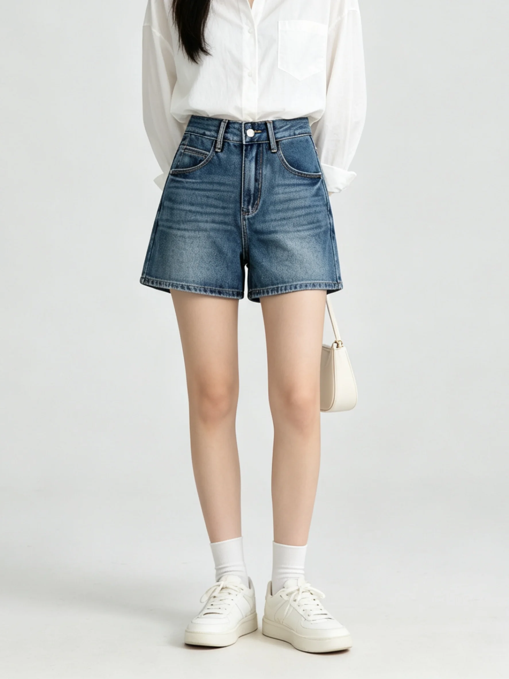 Retro Deep Blue Denim Wide Leg Pants Commuter Friendly Skin-Caring Korean Style A-Line Shorts Age-Defying Women's Jeans