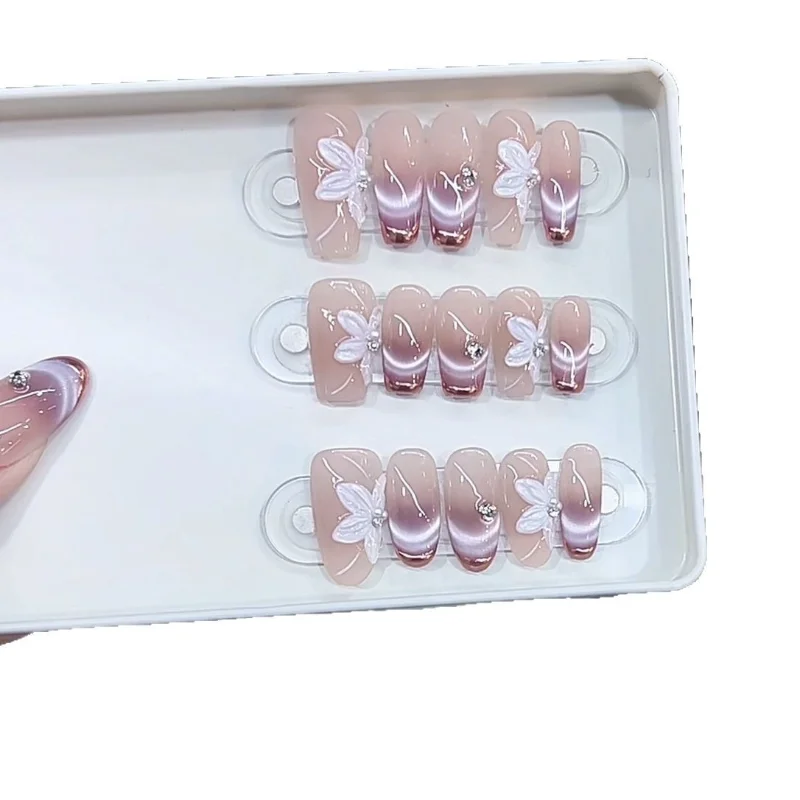 

Hand-worn nail violet hand-painted three-dimensional petals French cat eye high-end nail patch