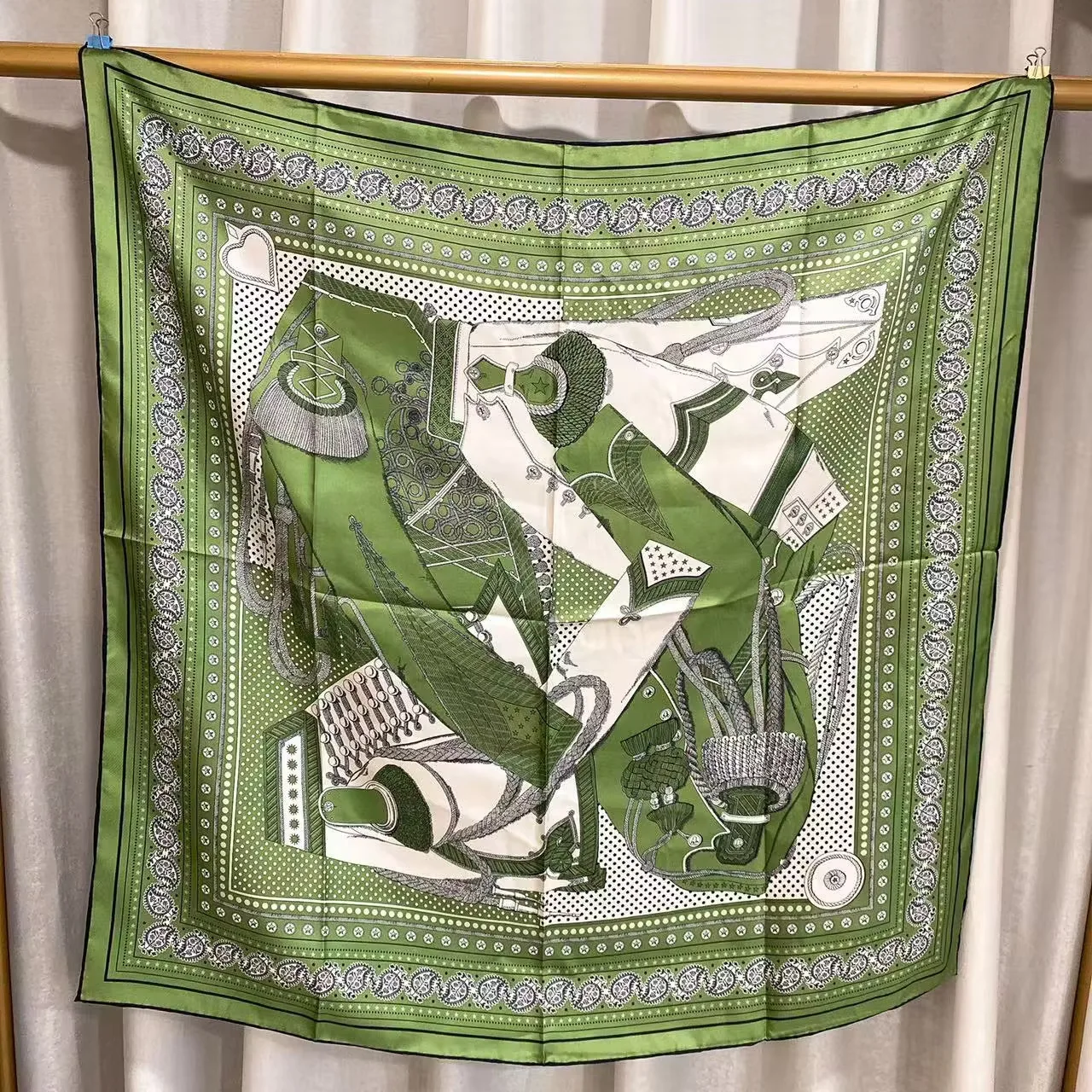 

Green Silk Scarf 90CM Hand Rolled Edges Shawls Twill Head Scarves Christmas Lover Mother Gift Lady Accessories